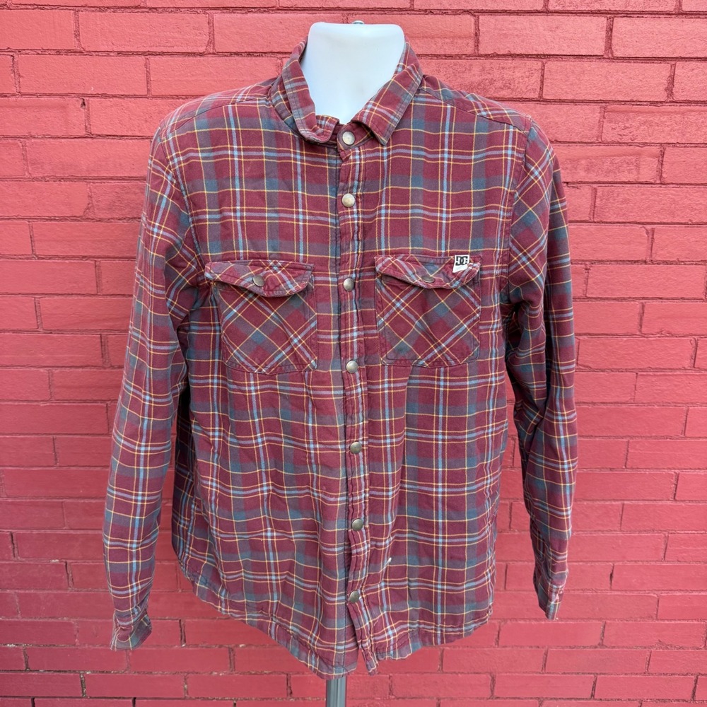 DC Shoes Plaid Flannel Shacket Mens Medium Sherpa Lined Button‎ Up Skater Grunge